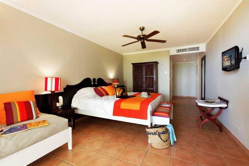 Holiday park Pierre & Premium Les Tamarins 3*